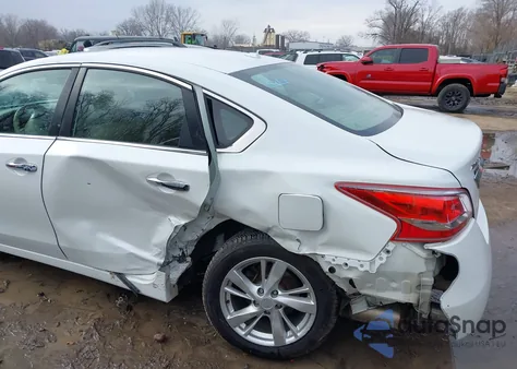 2013 Nissan Altima 2.5 Sv из США, поврежденный, VIN 1N4AL3APXDN564519